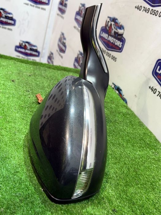 OGLINDA DREAPTA PEUGEOT 208 1.4 DIESEL 2013 COD OEM 021047 1607511680 1611240580 2012-2018