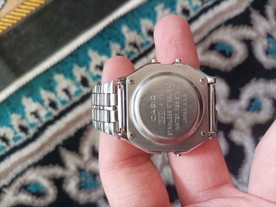 Casio yangi soat