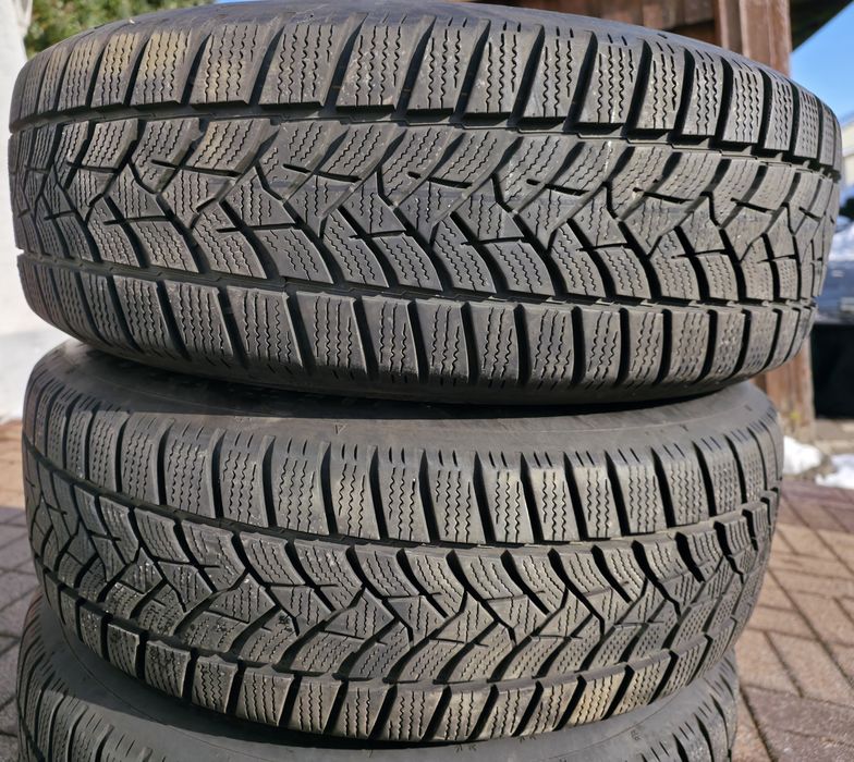Jante Originale BMW 5x112 + Cauciucuri 205/60r17 *DOT2024 DUNLOP Iarna