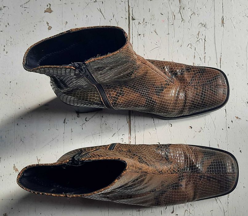 Кожени боти на ток, змийска кожа
