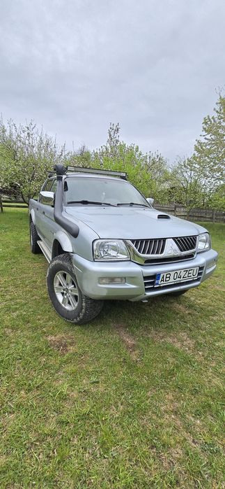 Vând Mitsubishi L200, generația K60T, an fabricație ianuarie 2006, motor 2.5 Diesel – 98 CP, tracțiune 4x4