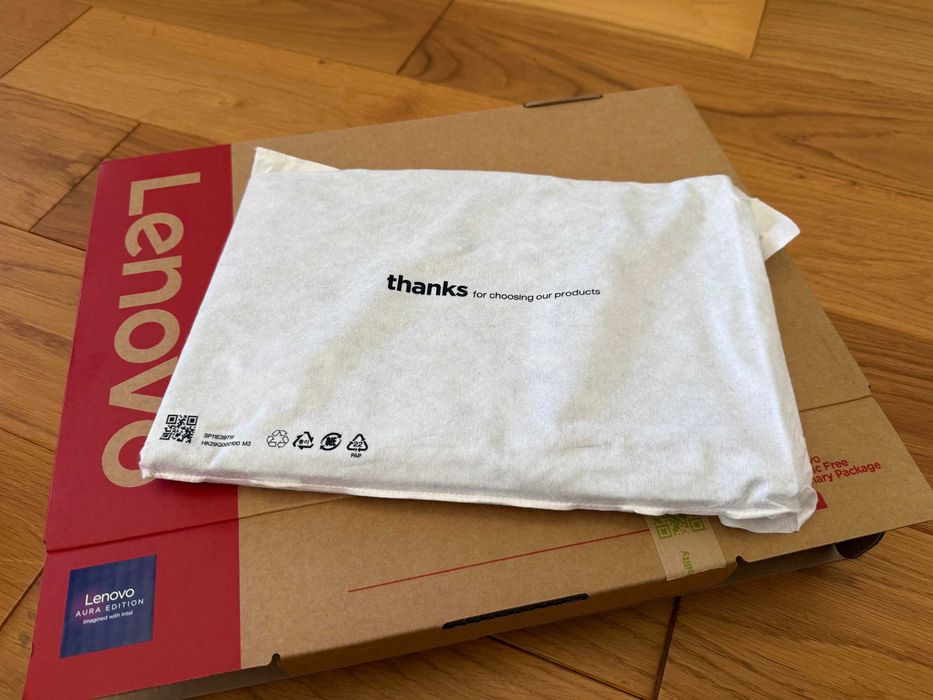 Lenovo ThinkPad X1 Carbon Gen 13 (Aura Ed.) | Гаранция до 2029