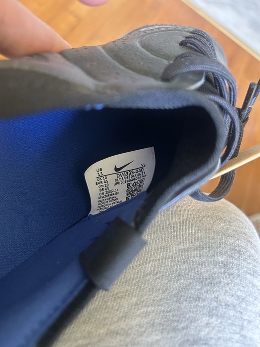 Нови футболни обувки Найк - 45 номер