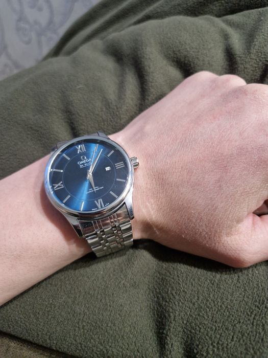 Наручные часы omega