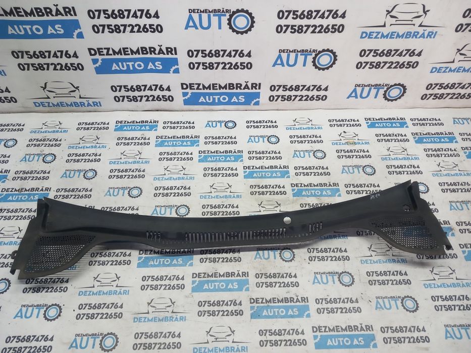 Grila ansamblu stergatoare Seat Ibiza
