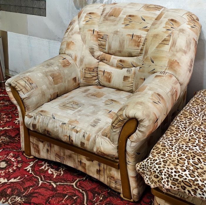 Диван для гостиной