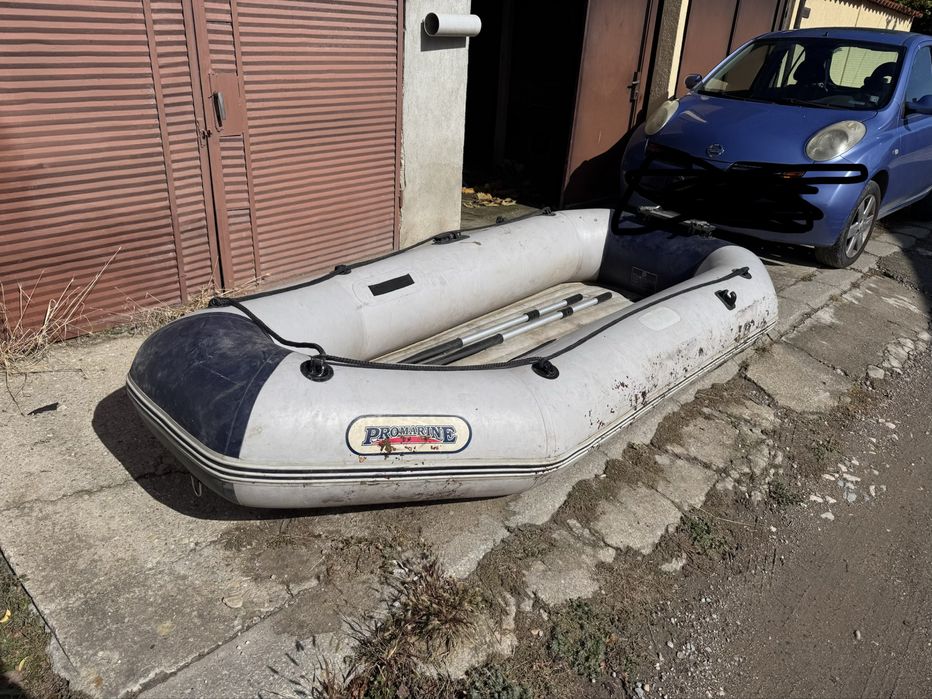 Лодка с двигател ,продажба и по отделно