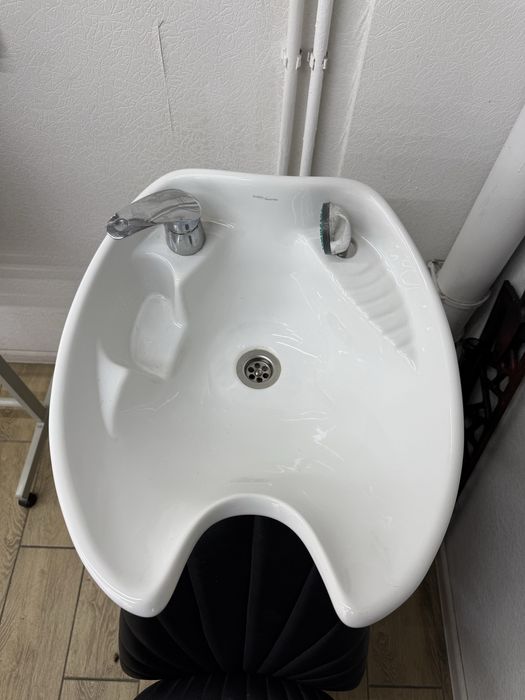 мойка для парикмахеров