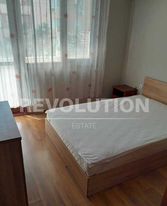 Дава се под наем Многостаен апартамент в Варна, Колхозен пазар - 160 кв.м за 500 € - Снимка #6