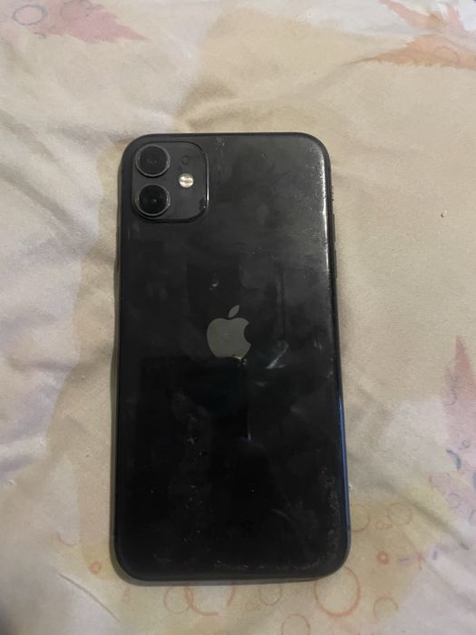 Продам Iphone 11 айфон 11