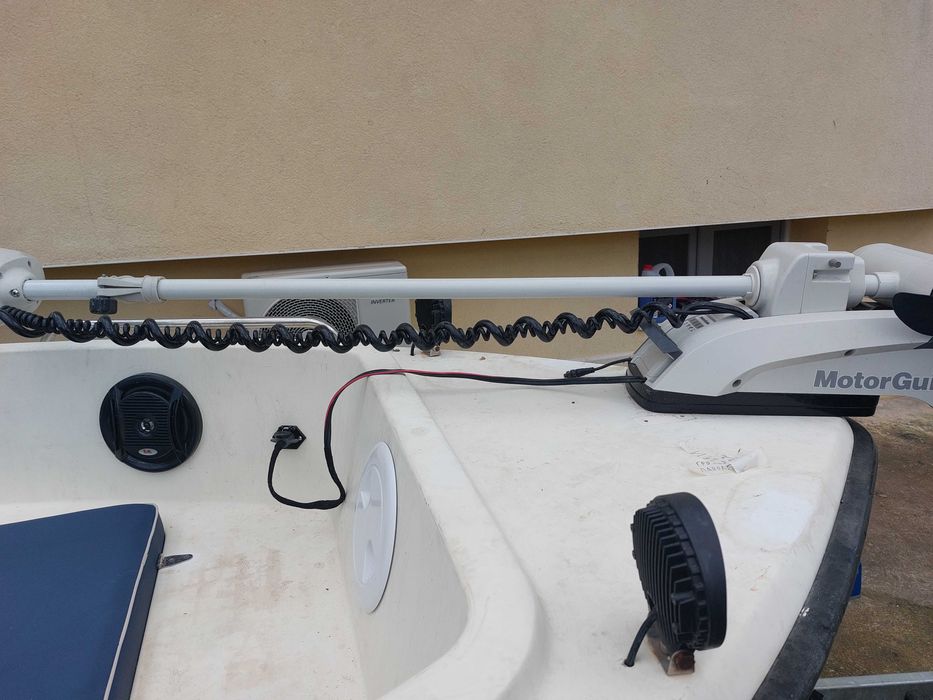 Лодка КОНЕРО напълно оборудвана