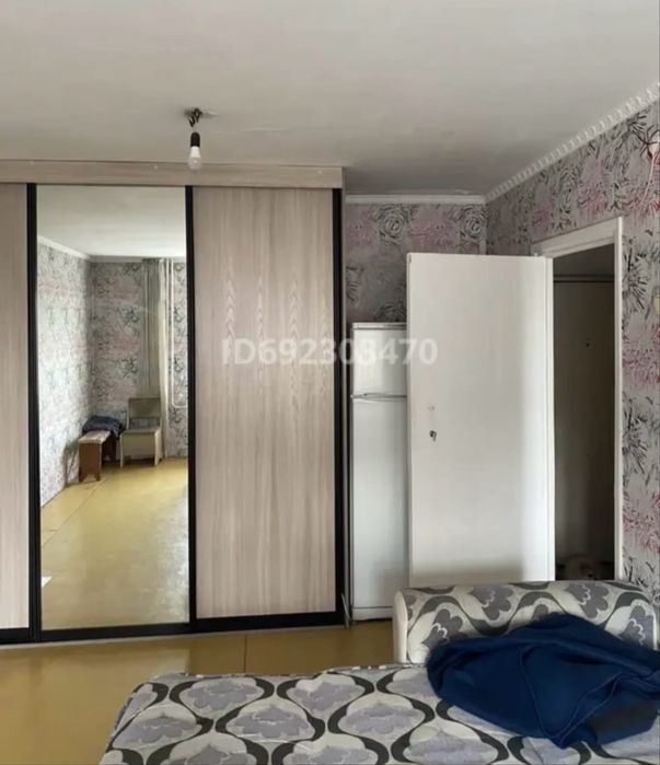 Продам квартиру на красина 3