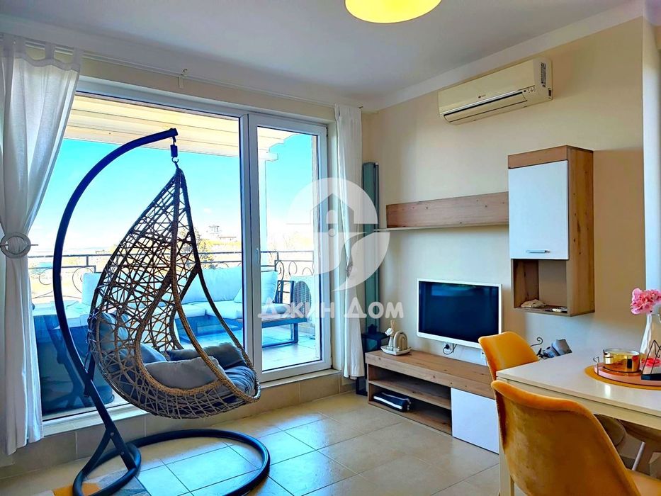 Продава се Двустаен апартамент в Поморие - 62 кв.м за 1530 €/кв.м - Снимка #2