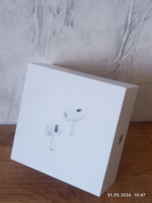 Продам наушники Apple AirPods Pro