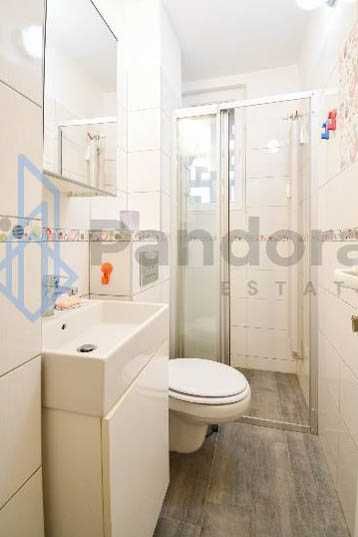 Двустаен апартамент под наем в кв. Изток