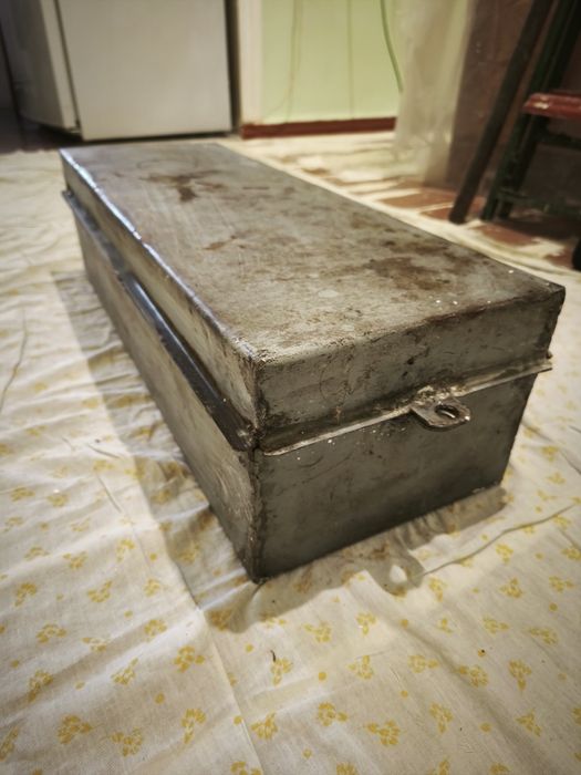 Продам железный ящик для инструмента