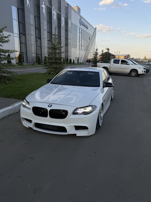 Продам капот на бмв f10