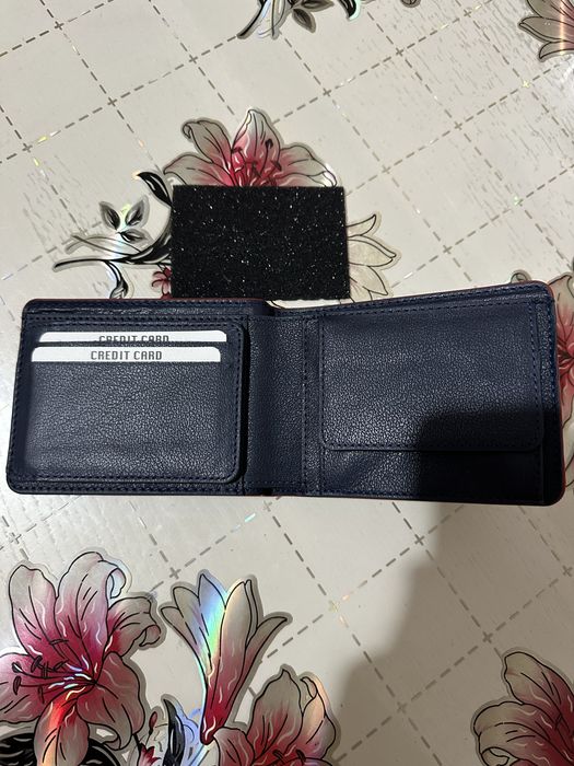 Portofel Tommy Hilfiger din piele bleumarin