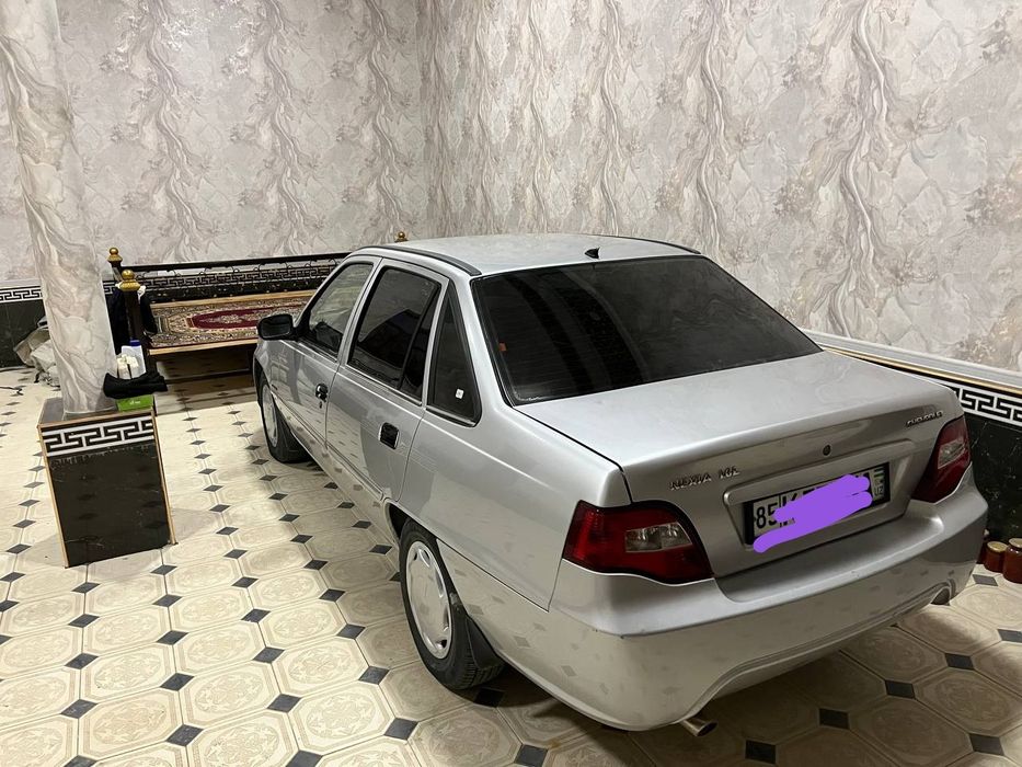 Nexia 2 srochni sotiladi