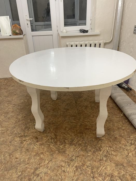 Стол деревянный в рабочем состоянии 15 тыс