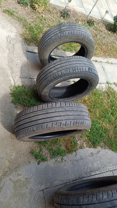 Vând anvelope de vara Bridgestone