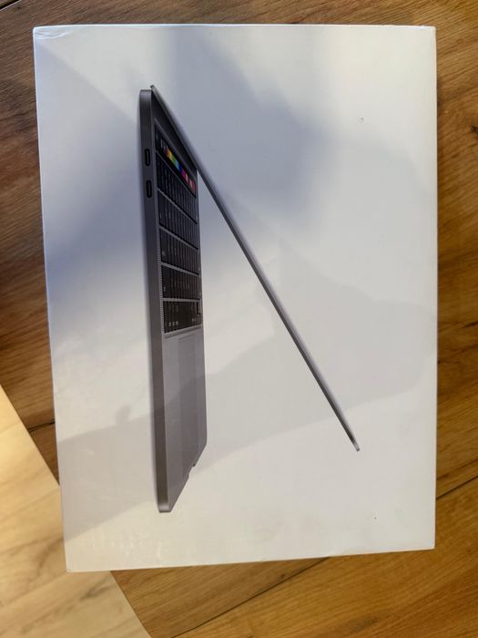 MacBook Pro 13 inch Intel Core I5