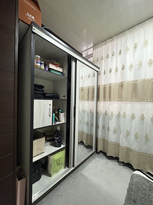 Продам купэ шкаф в отличном состояние