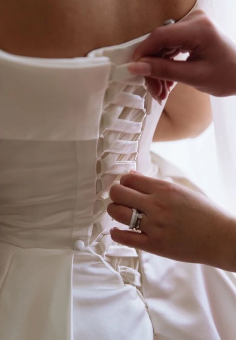 Свадебное платье