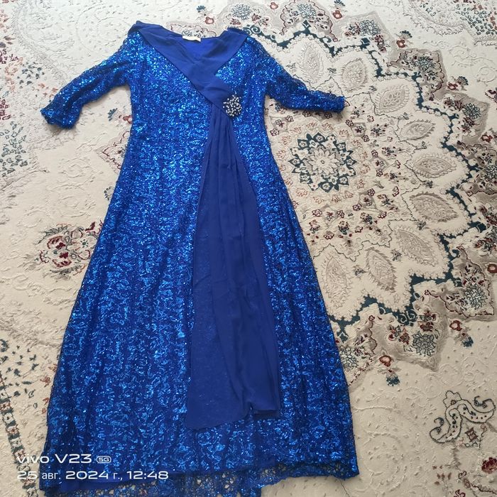 Продается платье