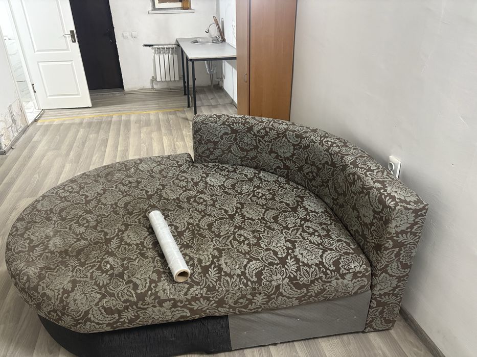 уголовой диван сатылады