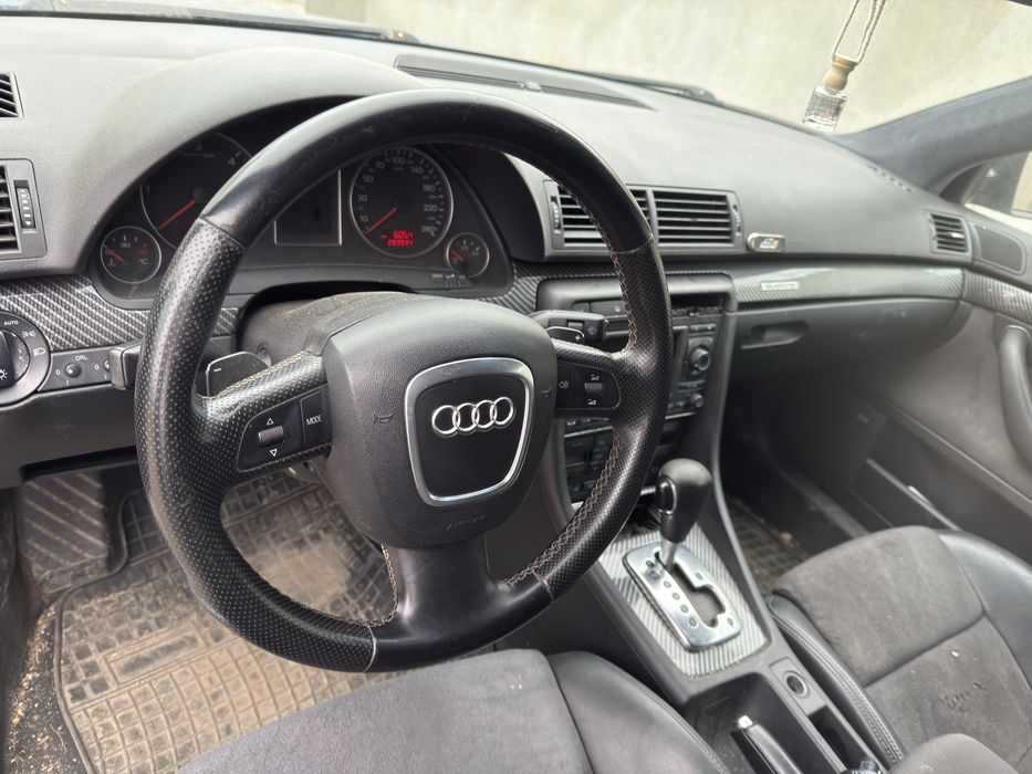 Audi a4 3.0 v 6