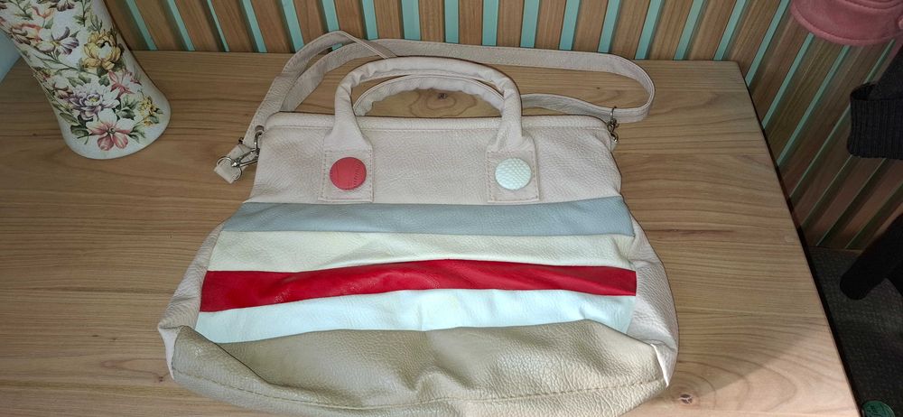 Geantă din piele naturală, de umăr și crossbody