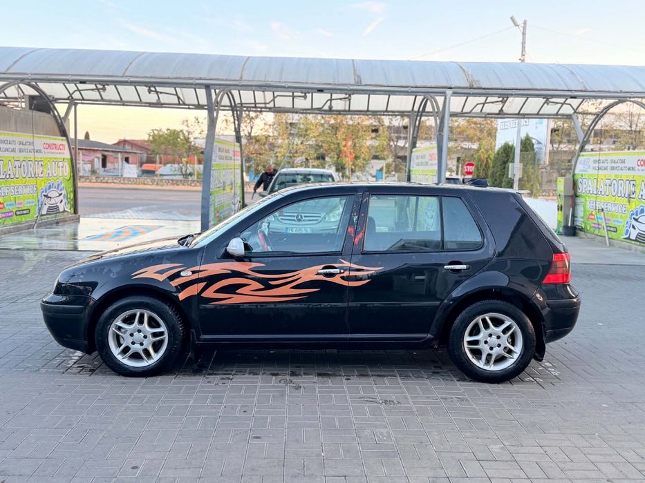VOLKSWAGEN Golf 2000 — imagine 2