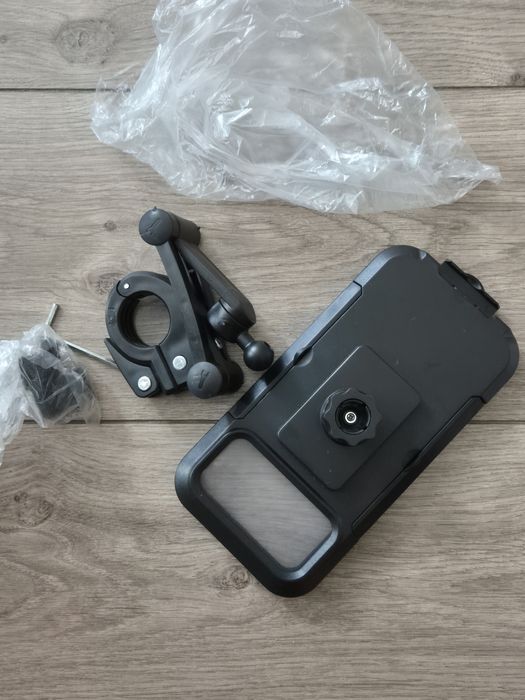 Водоустойчив мотоциклетен държач за мобилен телефон