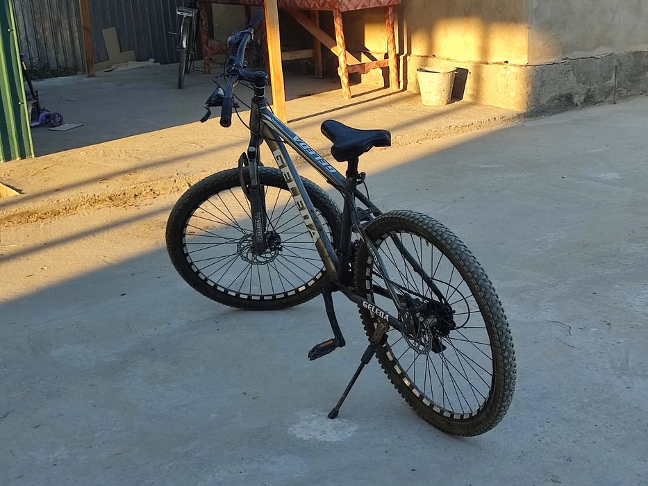 Сатылады срочно жаксы бағада