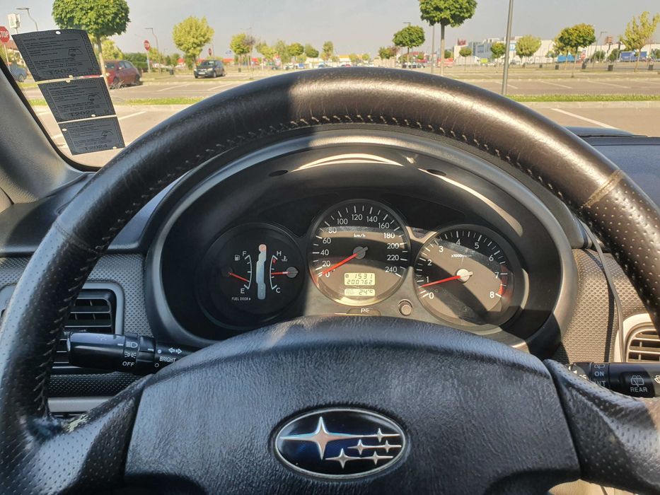 Subaru Forester 2.0 XT Automat 2004 + set de roți de iarnă