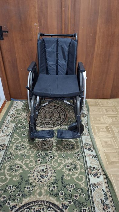 Инвалидная коляска