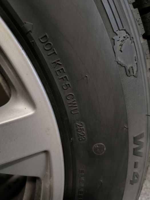 Гуми с джанти 17"