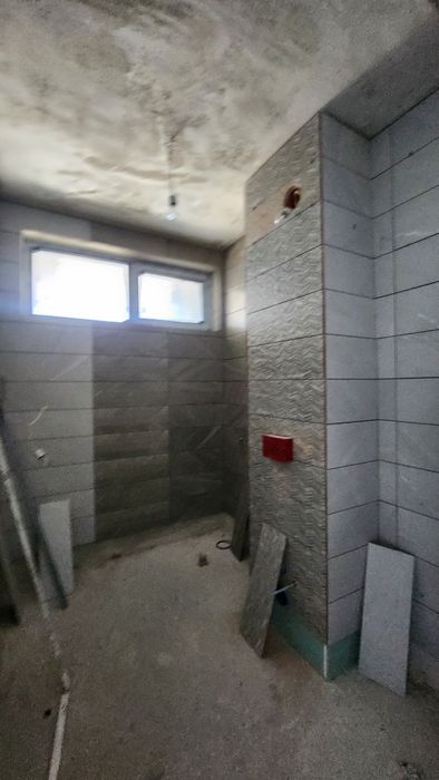 Двестаен апартамент без такса поддръжка в центъра