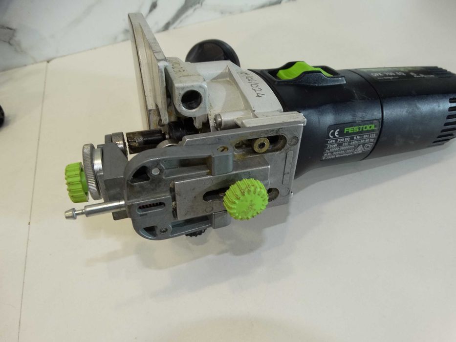 Festool OFK 700 EQ - Фреза за кантове