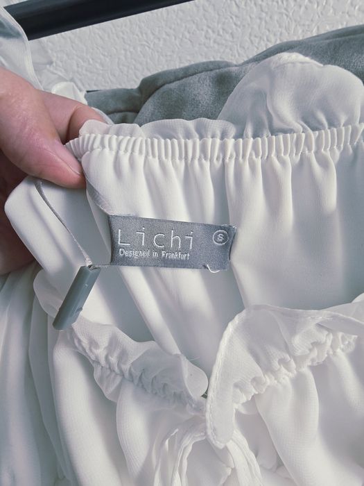 Платье для бала на выпускной.