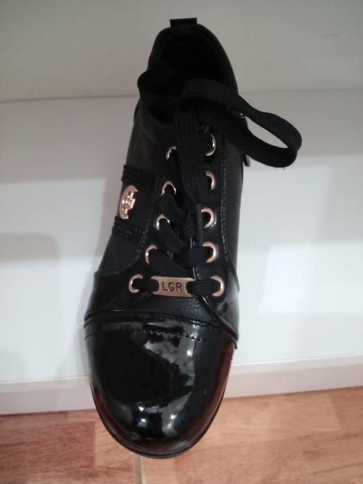 Продам ботиночки