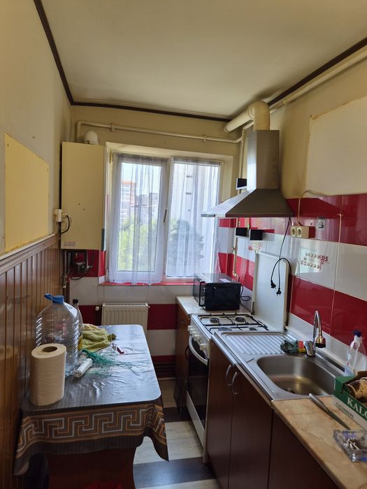 Vand apartament 2 camere