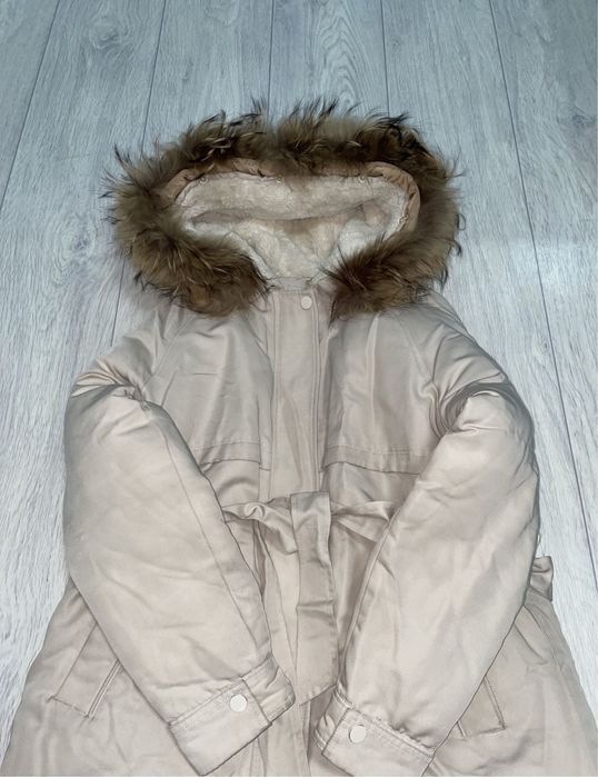 Продам женские куртки