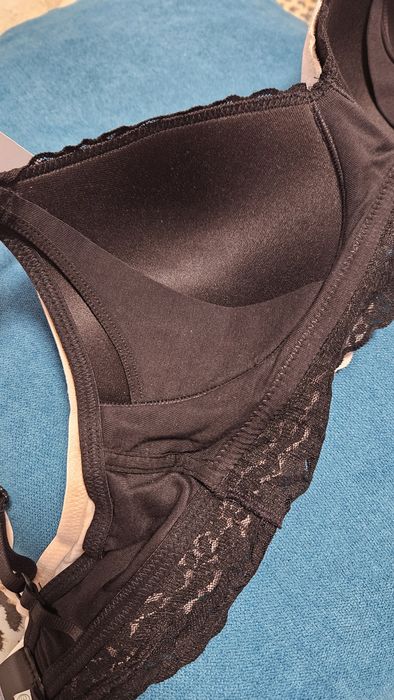Set 2 sutiene alăptare căptușite noi, H&M 75B