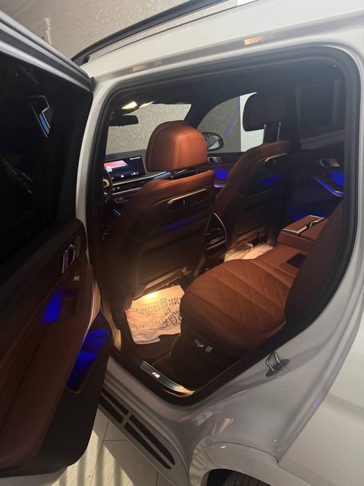 BMW X7 xDrive40i