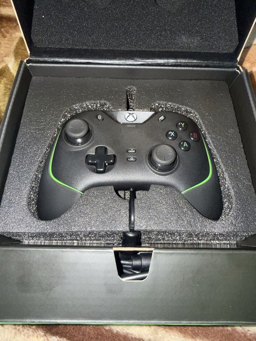 Геимпад xbox Razer wolwerine