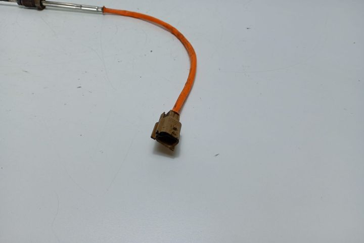 Senzor  temperatura gaze 8200921749 Dacia Dokker prima generatie seri