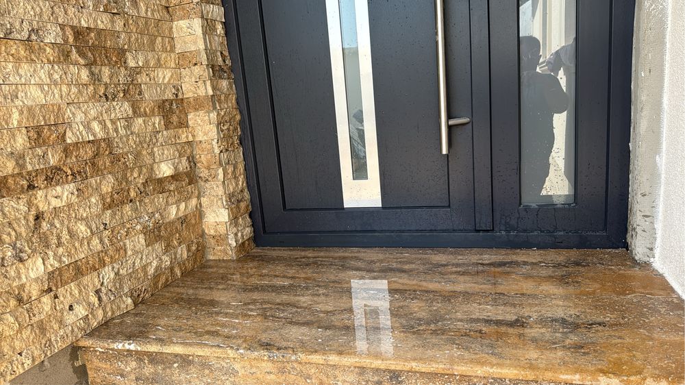 Spalturi   Traverin Marmură Granit