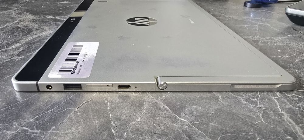 Ноутбук HP Core M5 8GB